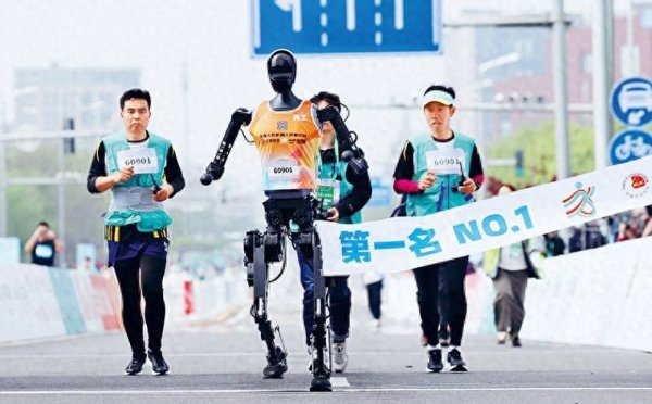 亦丰策略 活力中国调研行 | 北京亦庄，“新”潮澎湃